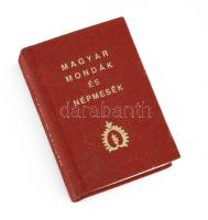 Magyar mondák és népmesék 8. kötet. Rákóczi Ferenc szabadságharca II. Szerk.: Harsányi László. [Bp.], 1994.,Tótfalusi Kis Miklós Nyomdaipari Műszaki Szakközép- és Szakmunkásképző Iskola. Kiadói aranyozott bársony-kötés.