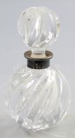 Antik kristály dugós parfümös üveg, jelzett ezüst (Ag) szerelékkel, m: 12 cm