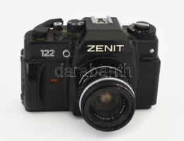 Zenit 122 fényképezőgép M52x0,75 MC HElios-44M-7 58:mm 1:2 lencsével, jó állapotban / cca 1990 Zenit 122 photo camera