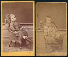 cca 1860-1875 Gyerekek portréja, 2 db keményhátú fotó Goldstein és Szerdahelyi műterméből, 10,5×6,5 cm