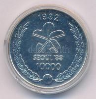 Dél-Korea 1982. 10.000W Ag "1988 Olimpia - Namdemun kapu" T:UNC South Korea 1982. 10.000 Won Ag "1988 Olympics - Namdemun Gate" C:UNC Krause KM#29