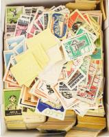 kb 400-4500 db gyufacímke, sok sorozattal