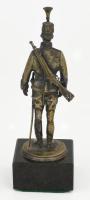 Demjén Imre (1937-): Honvéd huszár. Öntött ezüst (Ag.), márvány talapzaton, jelzett, sorszámozott, d...
