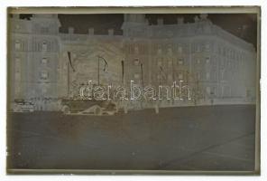 1932 Endresz György (Georg Endres) (1893-1932) pilóta, repülőoktató, valamint Bitay Gyula (1901-1932...