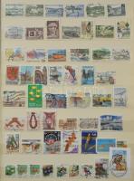 Több mint 1000 db bélyeg 10 lapos A4 berakóban:

NSZK 1946-2006 742 db bélyeg és 7 blokk, közte ös...