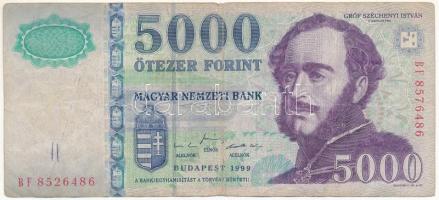 1999. 5000Ft eltérő sorszámokkal "BF 8526486 - BF 8576486" T:VG, középső hajtásnál szakadások Hungary 1999. 5000Ft with different serial numbers "BF 8526486 - BF 8576486" C:VG, tears at the middle-cross Adamo SF57h