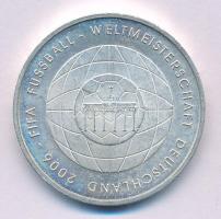 Németország 2006. 10E Ag "2006-os Labdarúgó Világbajnkoság" T:AU
Germany 2006. 10 Euro Ag...