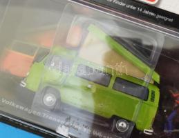 Volkswagen Transporter T2 Westfalia 1978 fém makett busz, tartótokban, kartonon