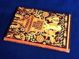 Der Feuervogel. Sagen und Abenteuer. Aus dem Russischen nacherzählt von Xaver Graf Schaffgotsch. Mit vier farbigen Offsetbildern von Ellen Beck. [Lipcse] Leipzig, [1925]. Abel und Müller Verlag (Druck von Hesse und Becker). 1 t. (színes címkép) + [4] + 80 p. + 3 t. (színes). Első német kiadás. Xaver Schaffgotsch (1890-1979) osztrák hadnagy, diplomata, műfordító. Az első világháborúban orosz fogságba esett, és kiválóan megtanult oroszul. A háború későbbi szakaszában a Vöröskereszt kötelékében többször járt Péterváron, a pétervári szovjethez bejutva a vezetők között több régi bécsi ismerősét ismerte fel. Kiváló orosz kapcsolatainak köszönhetően sokszor beutazta Oroszországot. Az orosz folklór és mesekincs iránt élénken érdeklődő osztrák hivatalnok számos orosz varázsmesét dolgozott át német nyelvre. Ellen Beck grafikusművész színes rajzával illusztrált kiadói félvászon kötésben. Szép példány.