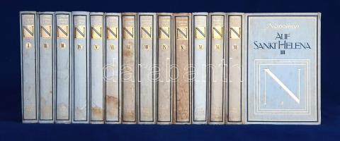 Napoleon, I. [francia császár]: Napoleons Leben. Von Ihm Selbst. Übersetzt und herausgegeben von Heinrich Conrad. Band I-XIII. [Teljes mű, tizenhárom kötetben.] Stuttgart, (1911-1913). Verlag Robert Lutz (Druck von A. Bonz' Erben). XVIII + [2] + 325 + [3] p. + 5 térkép; XV + [1] + 386 + [2] p. + 2 térkép (kihajtható); [2] + XI + [3] + 321 + [1] p. + 3 térkép (kihajtható); XIII + [3] + 355 + [1] p. + 3 térkép (kihajtható); XII + [4] + 262 + [2] p. + 4 térkép (kihajtható); XV + [1] + 344 + [4] p. + 4 térkép (kihajtható); XVIII + [2] + 311 + [5] p. + 1 térkép (kihajtható); XIII + [3] + 378 + [2] p. + 8 térkép (ebből 6 kihajtható); XIII + [3] + 301 + [3] p. + 4 térkép (kihajtható); XIV + [2] + 379 + [5] p. + 4 térkép (kihajtható); XXXII + 314 + [2] p. + 1 térkép (Szent Ilona szigetének kihajtható térképe); XLIV + [2] + 329 p. + [1] p.; XLV + [3] + 367 p. + [1] p. Az emlékirat beosztása: Meine ersten Siege I-VI. -- Ich, der Kaiser VII-IX. -- Meine letzte Niederlage X. -- Auf Sankt Helena XI-XIII. Bonaparte Napoleon (1769-1821) tábornok, hadvezér, első konzul, francia császár emlékiratai, a szerkesztő lábjegyzeteivel. Az emlékirat korántsem korlátozódik hadműveleti, politikai hadműveleti visszaemlékezésekre, a tájékozott szerző az éppen aktuális terep kapcsán sokszor alkotmányos, jogi, diplomáciatörténeti, olykor népéleti megjegyzéseket is tesz (az első kötetek észak-itáliai és egyiptomi hadjáratai során Napóleon rendre összefoglalja a térség előzetes politikai hagyományait), de a szerző tábornokaihoz, később politikusi szövetségeihez és ellenfeleihez fűződő viszonyairól is megemlékezik, miként közbeszőtt katonapolitikai, geopolitikai, diplomáciai áttekintései is figyelemre méltóak, a császári második kötetben pedig családi terveibe is beavat. A kontinens jogi rendszerének átalakítása jegyében olykor még egyházpolitikai eszmefuttatásokba is betekinthetünk. Az elbeszélést időre időre politikustársaihoz, illetve katonáihoz címzett levelei színesítik. A sorsdöntő orosz hadjáratról való beszámoló a császári kötetek második könyvében (VIII. kötet). A német nyelvterületen első, teljes Napóleon-életműkiadásnak tekintett könyvsorozat kötetei iránt jelentős érdeklődés jelentkezett, a kiadás évétől számítva egy-két éven belül a kötetek többsége három-négy utánnyomásban is megjelent. Könyvsorozatunk 1. kötete a harmadik lenyomatból, 4-5., 7-8. és 10. kötete a második lenyomatból származik. Egységes, aranyozott kiadói egészvászon kötésben, az 5-6. és 10-11. kötet gerincén és kötéstábláin halvány ázásfolttal. Körülvágatlan, jó példány.