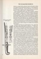 Lugosi József - Temesváry Ferenc: 
Kardok. (Számozott.)
Budapest, 1988. Zrínyi Katonai Kiadó (Alfö...