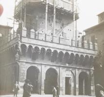 cca 1900 Olaszország: Bologna, Siena, Assisi, Orvieto. Egy doboz üveg dia pozitív, magyar utazó álta...