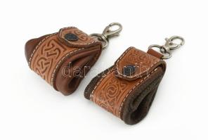 2 darab szíjra fűzhető bőrszütyő, újszerű