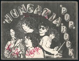 Hungária együttes tagjainak aláírása az őket ábrázoló képen