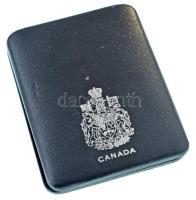 Kanada 1977. 1$ Ag "Ezüstjubileum / II. Erzsébet" eredeti tokban T:UNC
Canada 1977. 1 Dol...