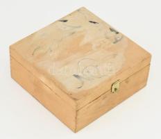 Kis doboznyi aprótárgy tétel, közte sétabot fej, ezüst (Ag) nyél, bronz szobor, bicskák, pecsételő, ...