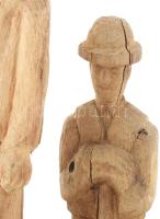 4 darab csíksomlyói faragott szobor. Asszony, anya gyermekével, férfi alakok. Faragott fa, cca 20. s...