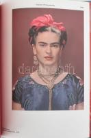 Kertész, Moholy-Nagy, Capa Hungarian photographers in America. 1914-1989. Bp., 2024. Szépművészeti. ...