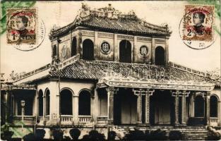 1922 Csungking, Tchong-King; palace. TCV card (glue marks)