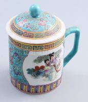 Kínai fedeles teás bögre, fedél belsején kopottsággal, jelzett, m: 14,5 cm