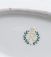 Reichenbach háromosztatú magkínáló. Jelzett, hibátlan, d: 18 cm