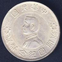 Kína / Köztársaság 1927. 1$ Ag "Szun Jat Szen" T:2+