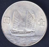 Kína / Köztársaság 1920. 1$ Ag T:2 kis k