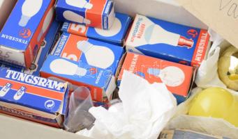 3 doboznyi Tunsgram égő, zömmel dobozában, közte Orion izzók, illetve speciális izzók, 500 wattos, s...