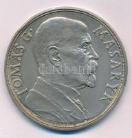 Csehszlovákia 1935. "Tomas G. Masaryk elnök 85. születésnapja" kétoldalas Ag emlékérem, peremén jelzett. Szign.: O. Spaniel (79,66g/0.987/60mm) T:XF ph., patina Czechoslovakia 1935. "85th Anniversary - Birth of Tomas G. Masaryk" Ag commemorative medallion, hallmark on the edge. Sign.: O. Spaniel (79,66g/0.987/60mm) C:XF edge error, patina
