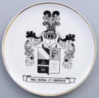 Hollóházi porcelán fali tányér, Pro patria et libertate felirattal, matricás, hibátlan, d: 15,5 cm