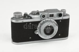 cca 1952 FED-1 szovjet fényképezőgép, 1:3,5 f=50 mm objektívvel, sapkával, bőr tokjában