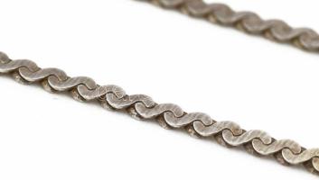 Ezüst (Ag) fantázia "S" szemes bokalánc, jelzett, h: 24cm, 1,3g