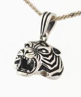 Ezüst (Ag) fantáziaszemes nyaklánc h: 45 cm tigrisfej medállal, jelzett, 17,3g