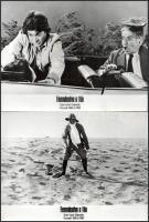 Louis de Funes főszereplésével készült három filmből összesen 13 db vintage produkciós filmfotó (vitrinfotó, lobbyfotó) ezüst zselatinos fotópapíron, a használatból eredő (esetleges) kisebb hibákkal, 18x24 cm