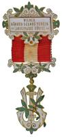 Ausztria ~1910. "Wiener Männer Gesang Verein Landstrasse Gürtel" zománcozott bronz dalos jelvény szalagon, "A. Belada Wien VII. 2. Burgasse 40" gyártói jelzéssel (95x42mm, szalaggal) T:AU,XF / Austria ~1910. "Wiener Männer Gesang Verein Landstrasse Gürtel" enameled bronze singing badge on ribbon with "A. Belada Wien VII. 2. Burgasse 40" maker's mark (95x42mm, with ribbon) C:AU,XF