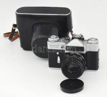 Zenit E global fényképezőgép, Helios-44M-4 1:2 f=58 mm objektívvel, sapkával, eredeti tokjában / Vintage USSR camera, in original case