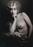 cca 1925 Madame d'Ora - azaz Dora Kallmus (1881?1963) fényképész műtermében készült felvétel, 1 db modern nagyítás, jelzés nélkül, 21x15 cm