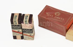 cca 1910-1940 Gyógyszer és kötszer tétel: sebpólyák, jódfiolák, Mull-pólya, gyógyszeres fiola, géz, ...