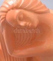 Gorka jelzéssel: Fésülködő nő Mázas kerámia, jelzett, m: 30 cm