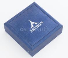 Astron zsebóra, Kézi felhúzós, mechanikus szerkezet, szép állapotban, üveg házzal, eredeti dobozában...