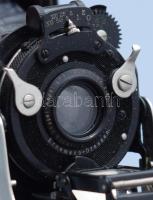 Ernemann fényképezőgép Ernemann Anatsigmat 1,5,4 /80 mm objektívvel, hozzá bőr tokkal, kazettákkal, ...