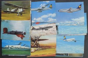 Modern repülős képeslap tétel, kb. 42 képeslappal.