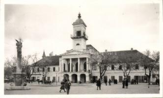 Sombor, town hall, Trinity square, Zombor, Városháza, Szentháromság tér