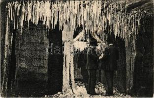 1911 Marosújvár, Uioara, Ocna Mures; Sóvirág képződés a Bányában. Wagner L. kiadása / salt mine, interior (EK)