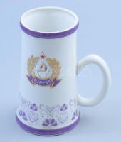 Hollóházi Újpesti Dózsa porcelán korsó. Matricás, jelzett, hibátlan 15 cm