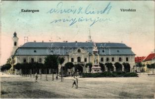 1906 Esztergom, Városháza (gyűrődések / creases)