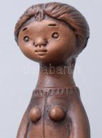 Kőfalvi Gyula (1920-1986): Lány kendővel. Engóbozott kerámia, jelzett, kopással, m: 24,5 cm