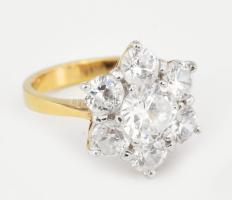 Aranyozott ezüst (Ag) gyűrű kövekkel, jelzett, méret: 50, bruttó: 4,7 g