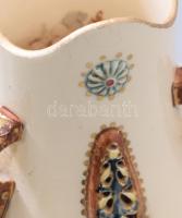 cca 1890, Fischer J. Budapest váza, arabos díszítésekkel, lefűrészelt, restaurált, repedéssel, jelze...