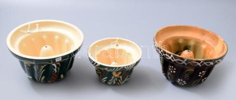 3 darab kerámia kuglófsütő forma, d: 10-14 cm